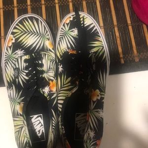 Vans Shoes - Vans size 9.5 Vans Shoes - Vans size 9.5